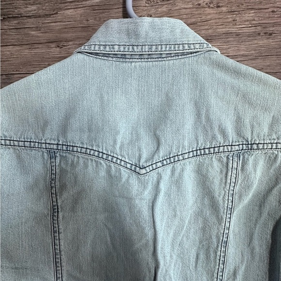 Bit & Bridle Light Blue Denim Button Down Shirt - Picture 8 of 8